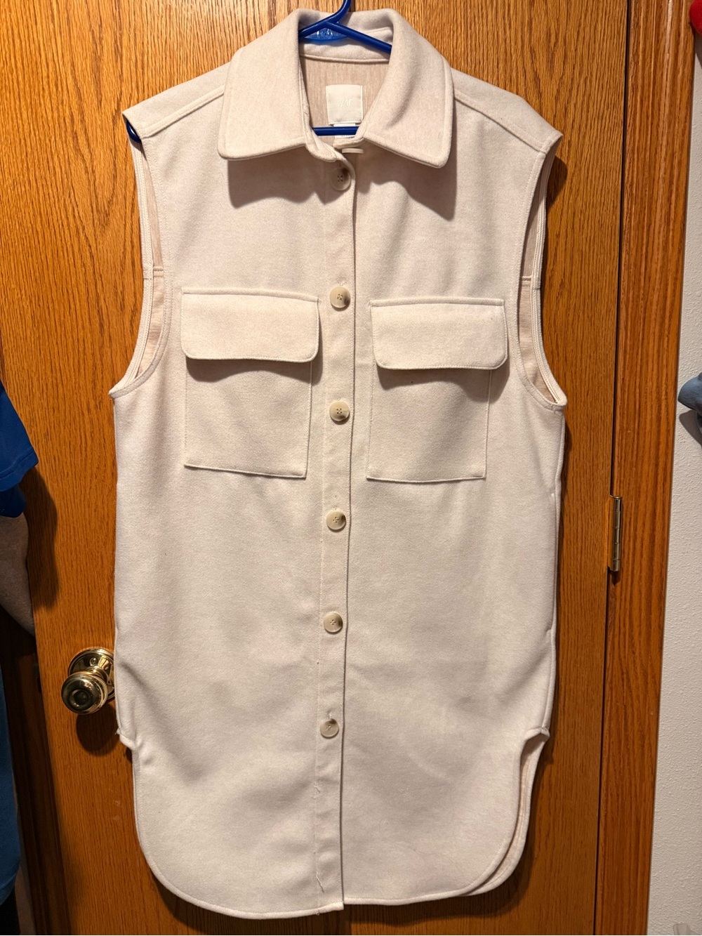 H&M long vest cream XS